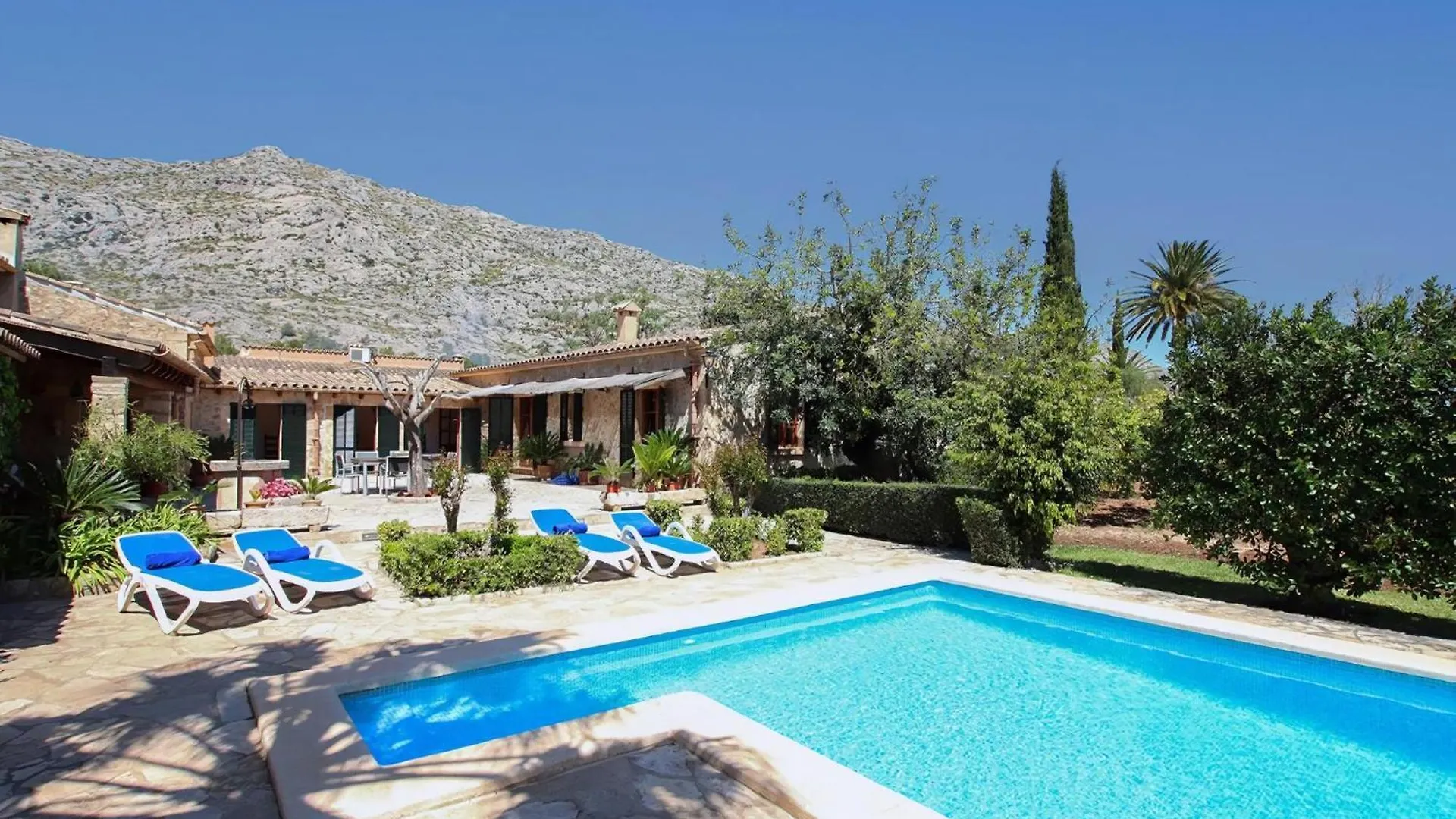 Casa vacanze Charmante Landhaus Villa Martorell Mit Pool Pollença