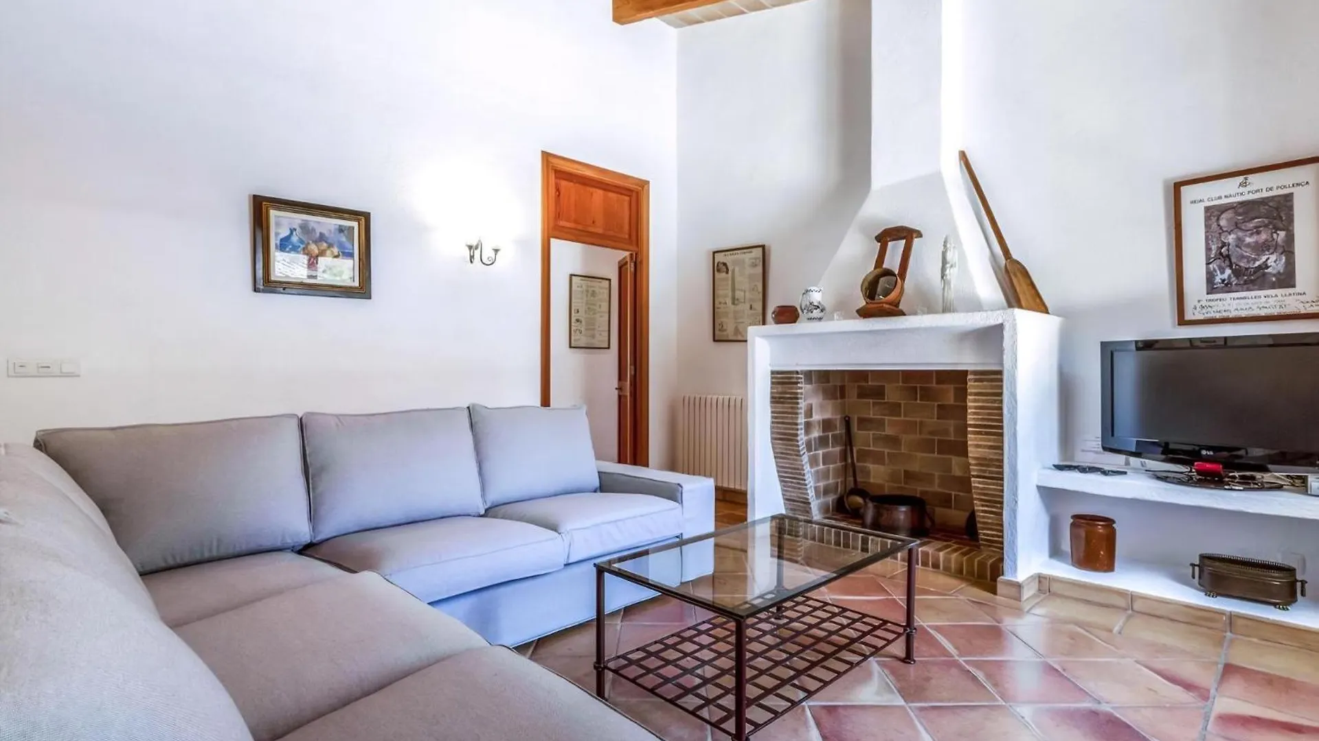 Charmante Landhaus Villa Martorell Mit Pool بويينسا بيت للعطل